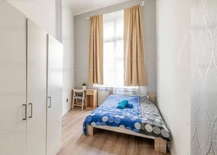 Erkel House I Grand I 2bthrm *