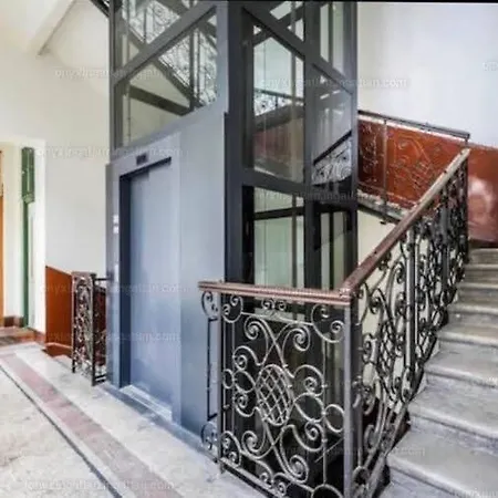 Erkel House I Grand I 2bthrm